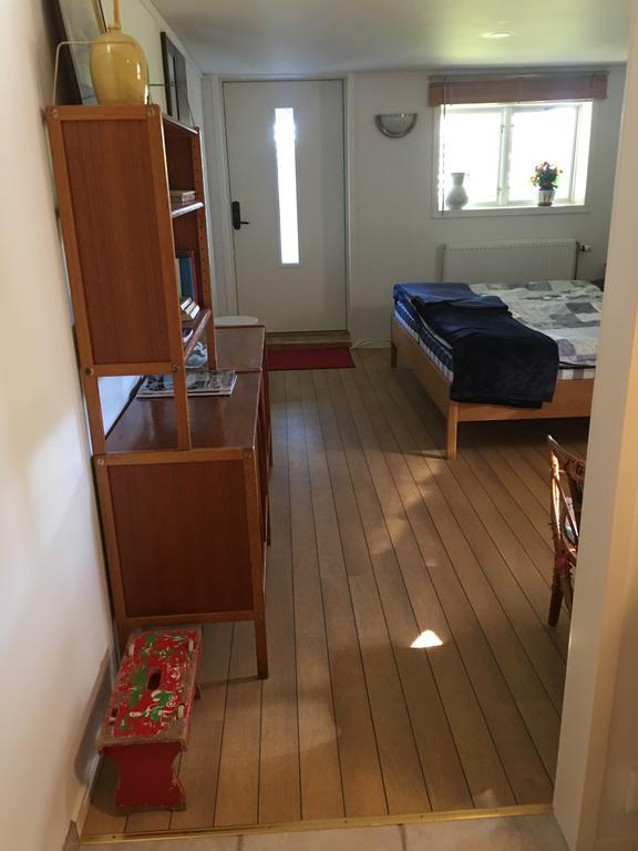 Rum I Villa - Kaerleksudden Norrtaelje Kültér fotó